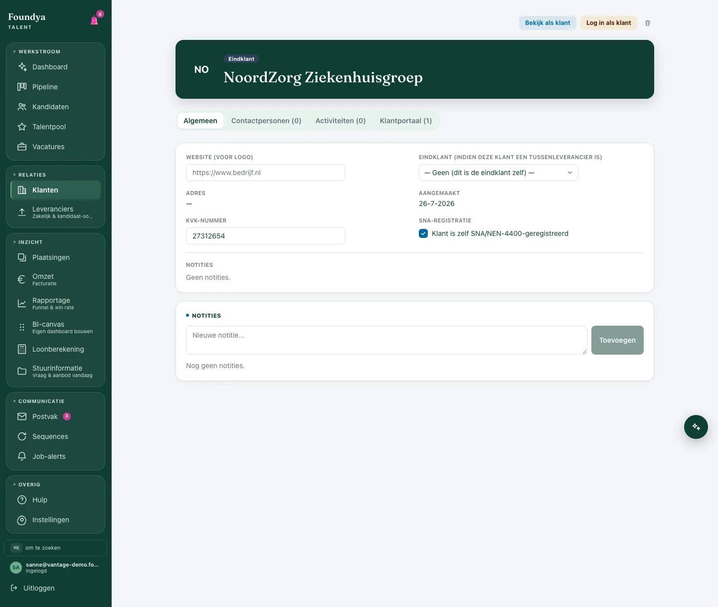 Klantdetail met contactpersonen en klantportaal-koppeling